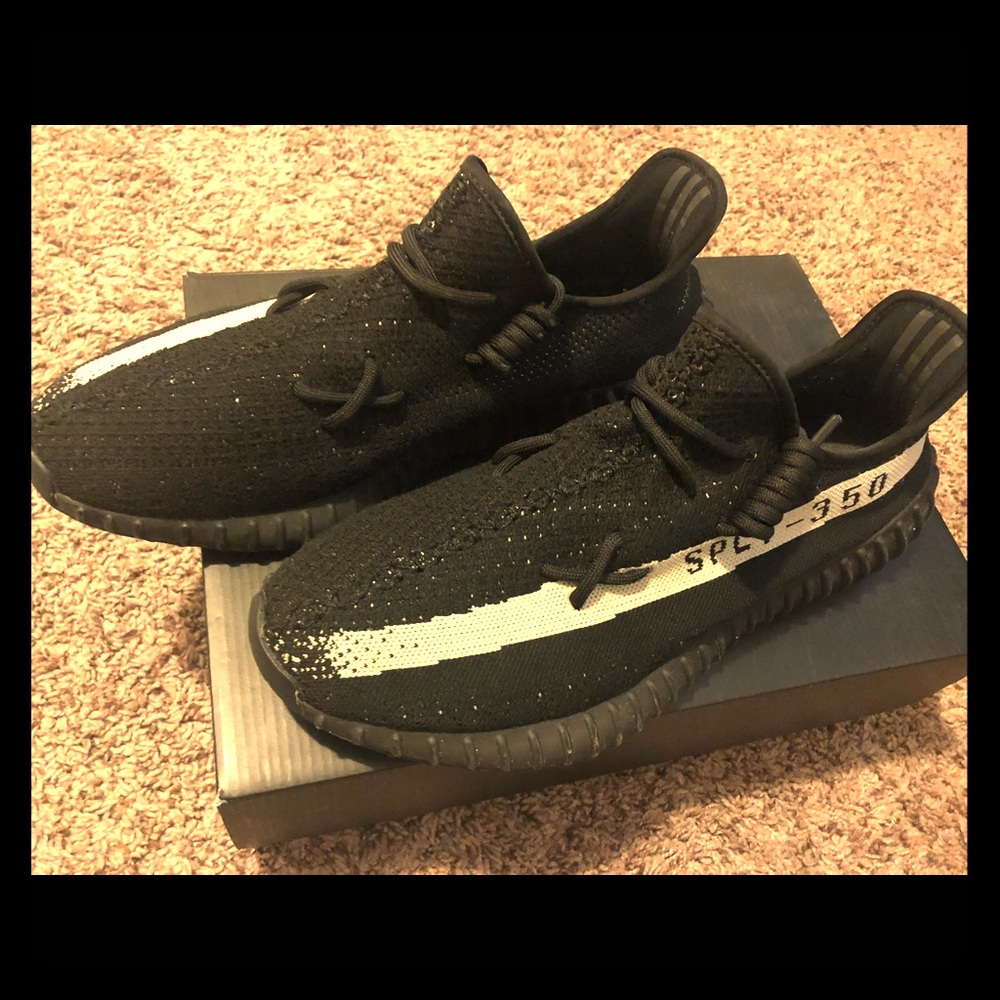 Yezzys Boost 350 v2 Oreo